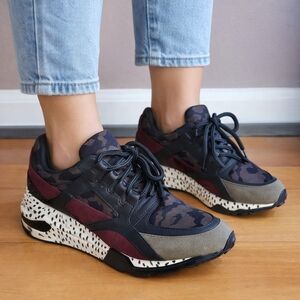 Steve Madden Cliff Olive Green Camo Rebooted Sneaker Wedge Platform Womens 7M